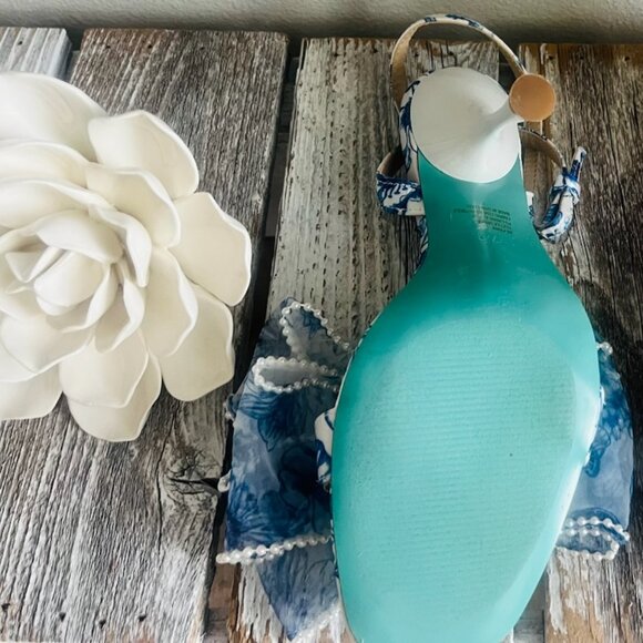 Betsey Johnson Women's Fawn Pump NWT Size 7.5 - Picture 7 of 8